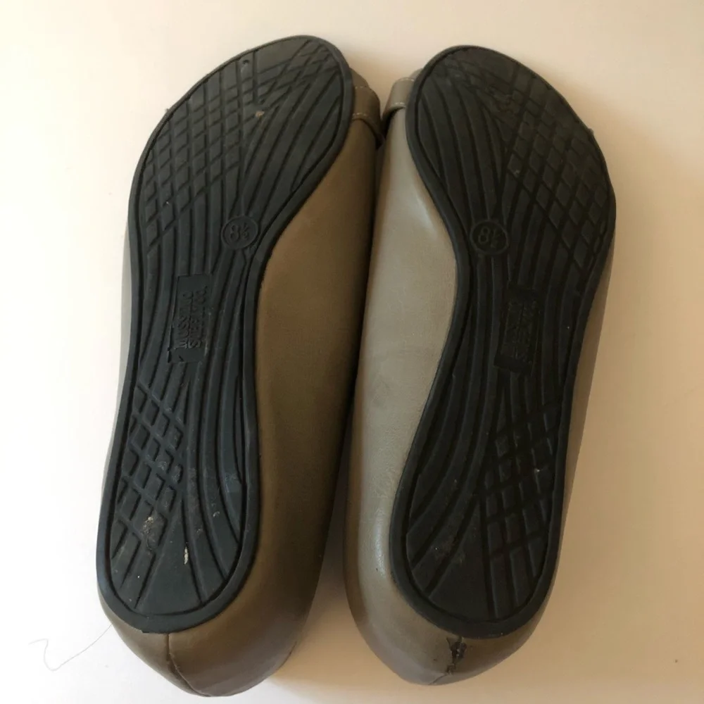 Mossimo Gray Hardware Flats